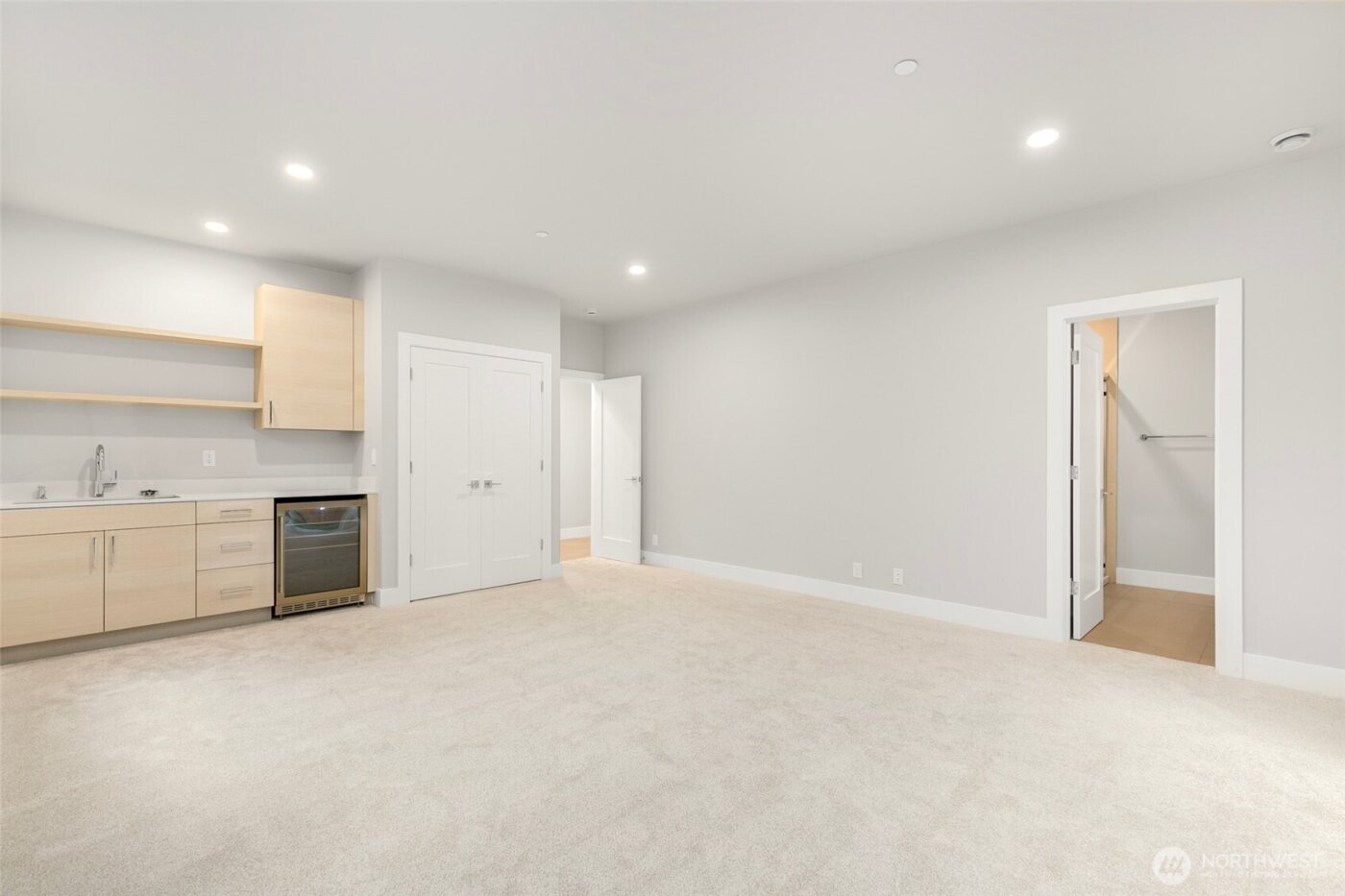 13016 SE 19th Court , Bellevue, WA 98005