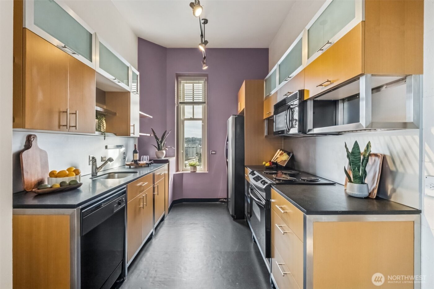 1120 Cliff Avenue #501, Tacoma, WA 98402