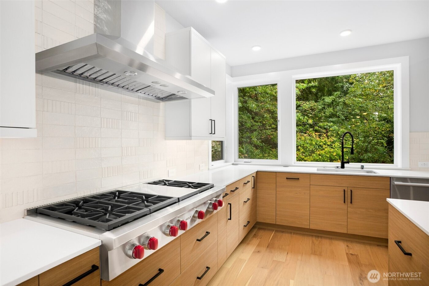 13105 SE 19th Court , Bellevue, WA 98005