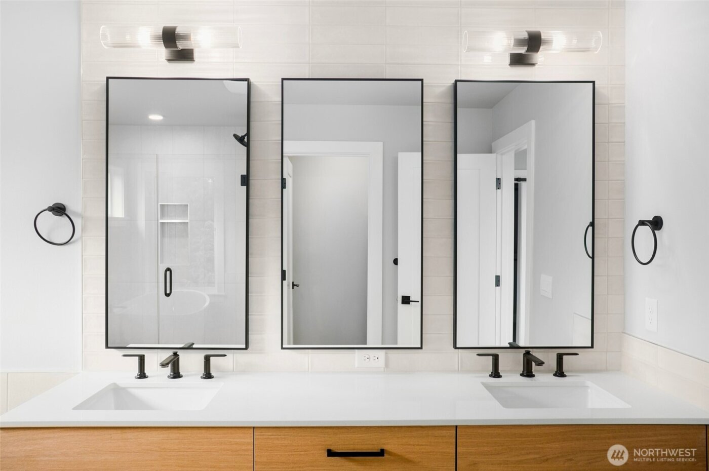 13105 SE 19th Court , Bellevue, WA 98005