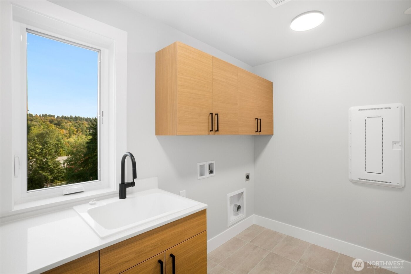 13105 SE 19th Court , Bellevue, WA 98005