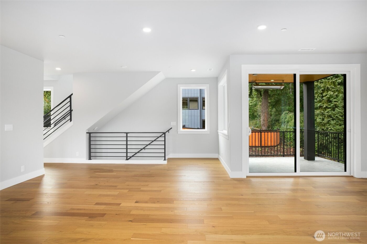 13105 SE 19th Court , Bellevue, WA 98005