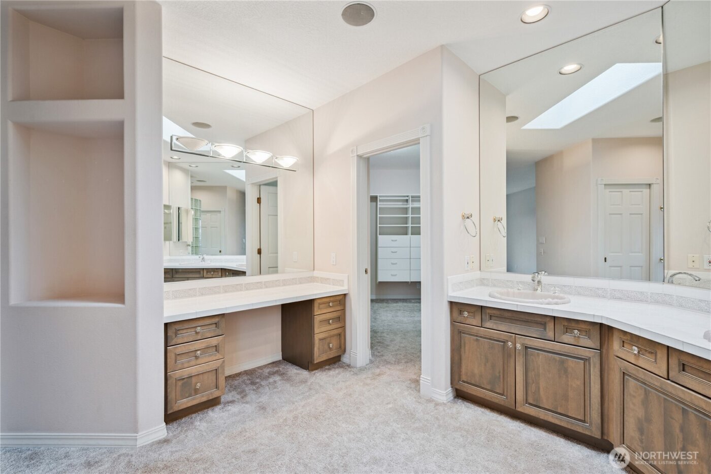 229 Sunset Drive , Longview, WA 98632