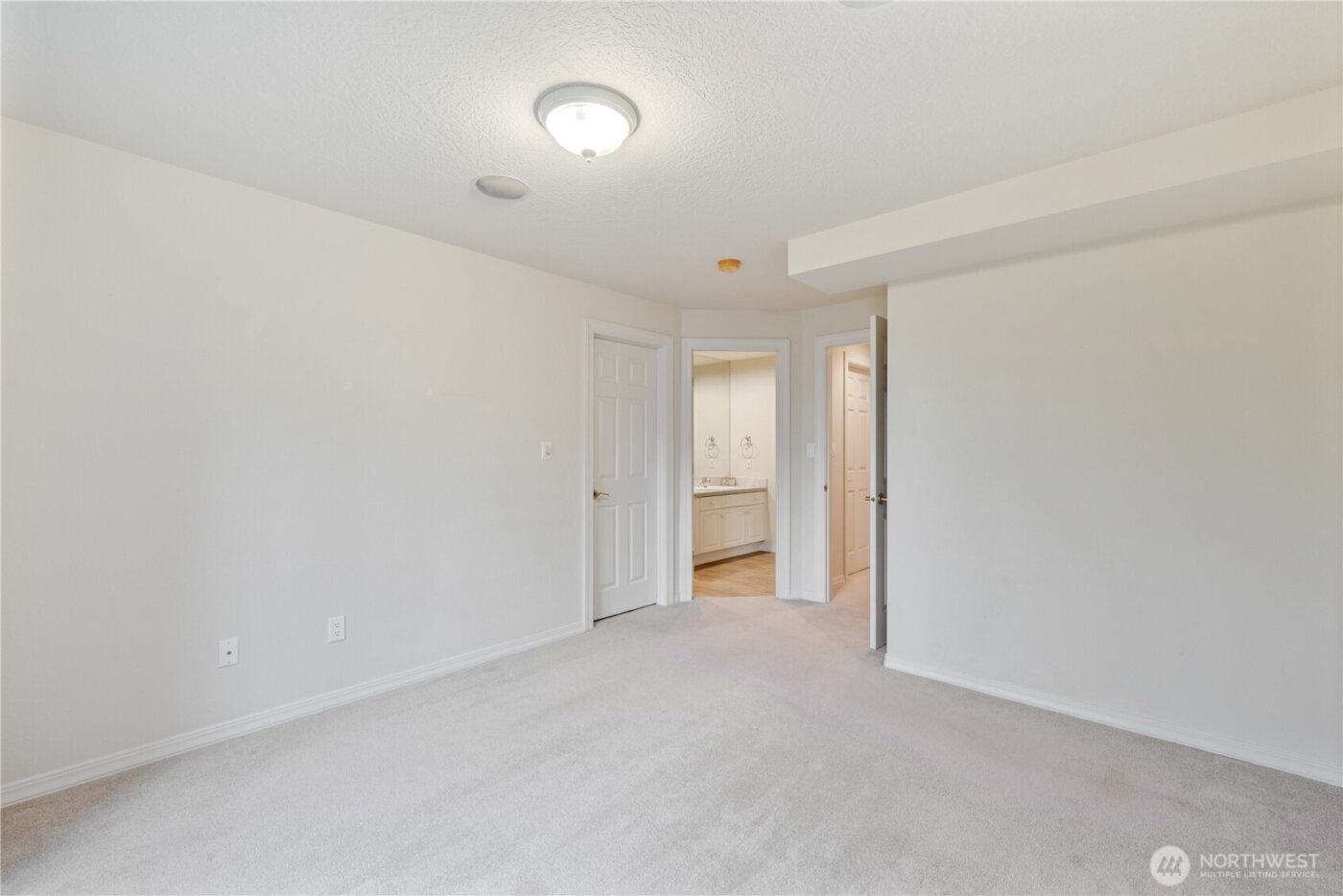 229 Sunset Drive , Longview, WA 98632