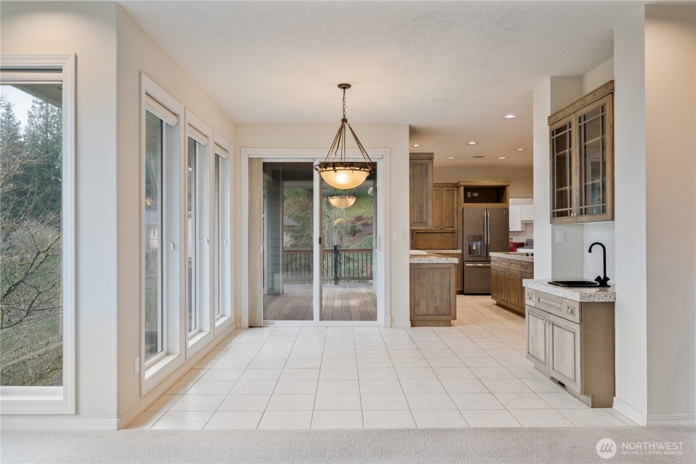 229 Sunset Drive , Longview, WA 98632