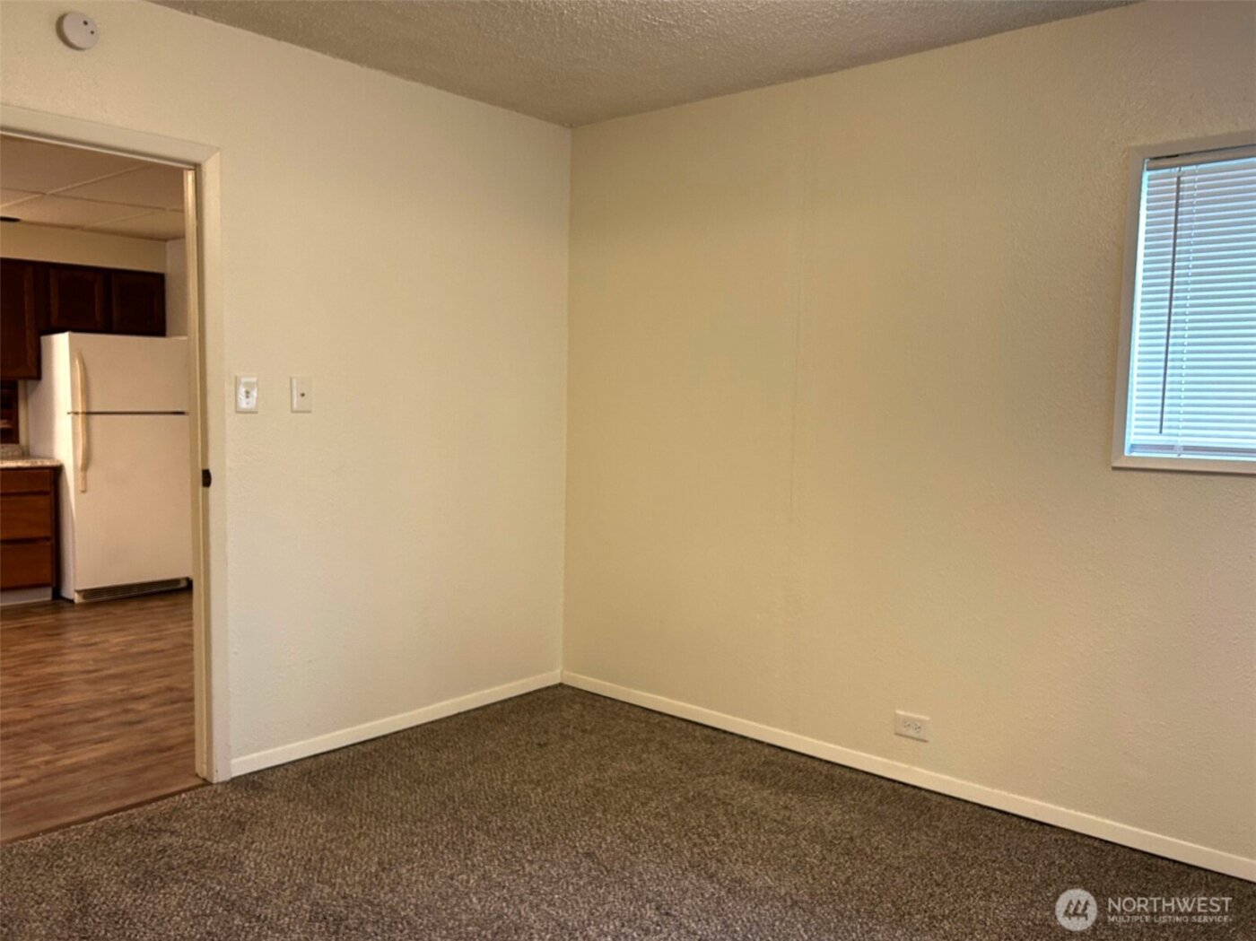 537 16th , Longview, WA 98632