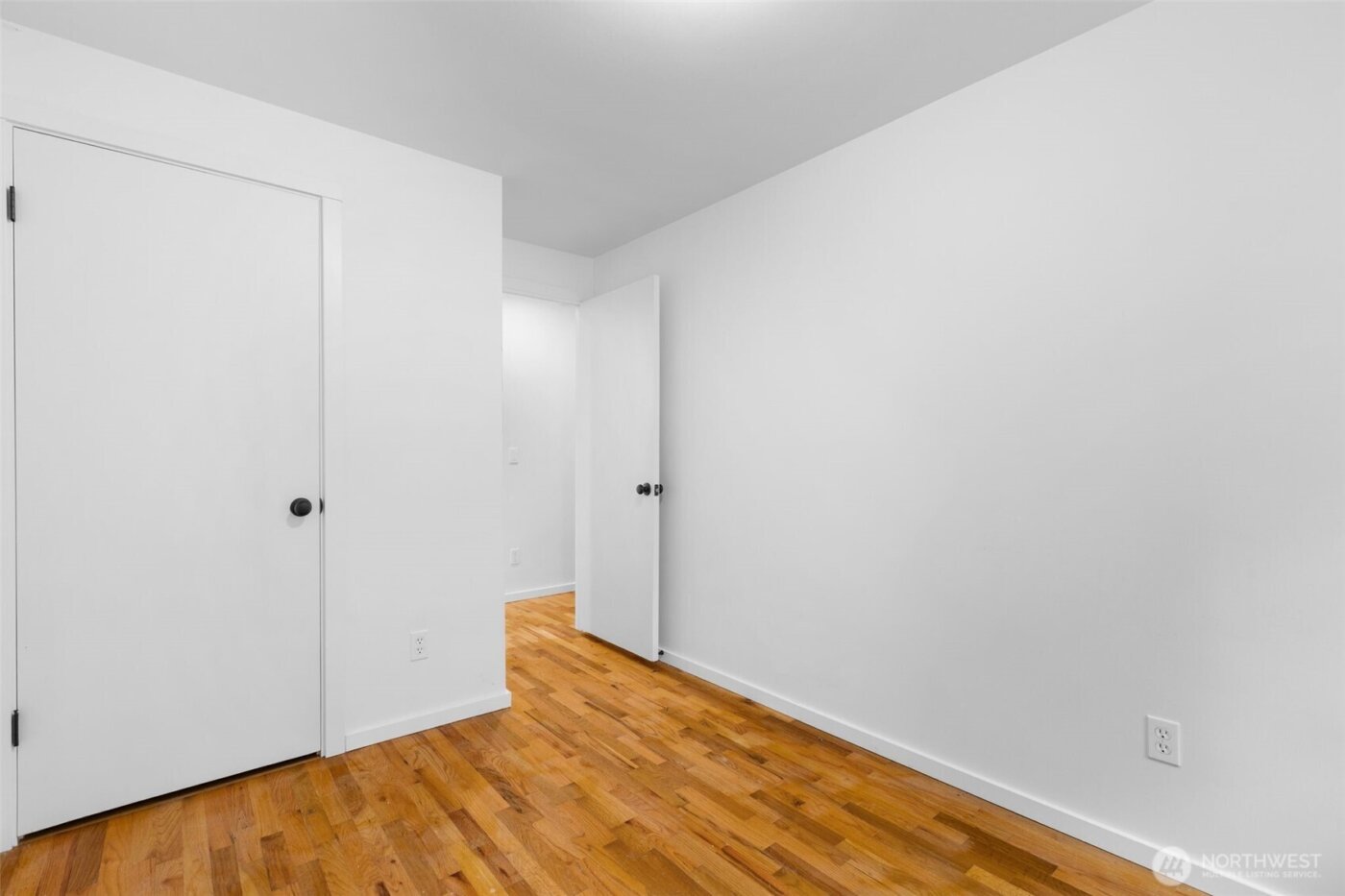 16007 SE 31st Street , Bellevue, WA 98008