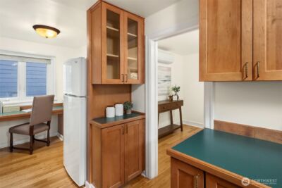 548 NE 102nd Street , Seattle, WA 98125-7418 - Photo 10