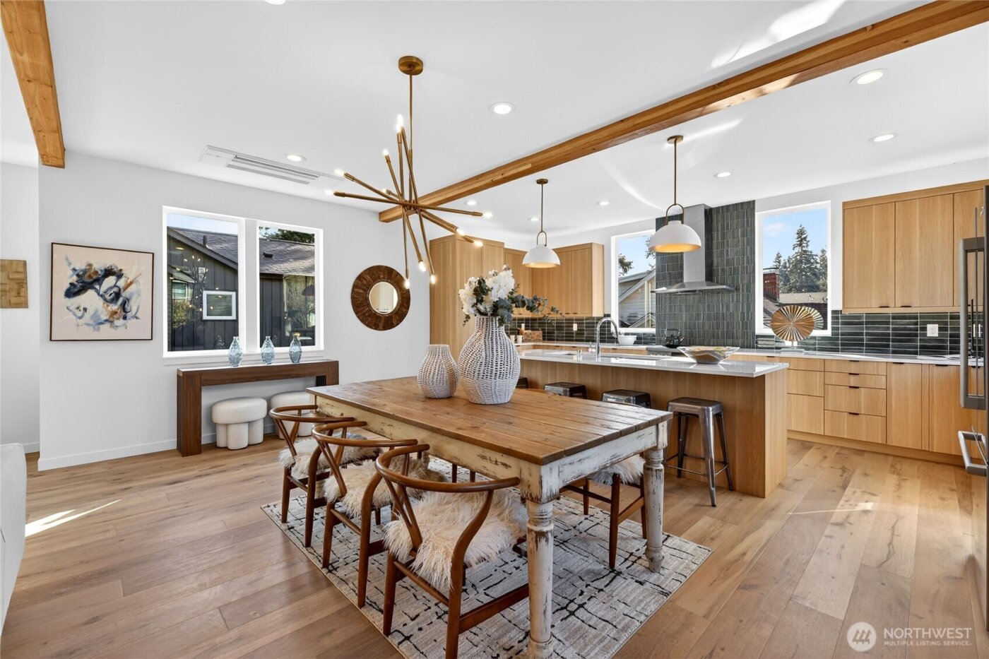 11738 23rd Avenue NE, Seattle, WA 98125