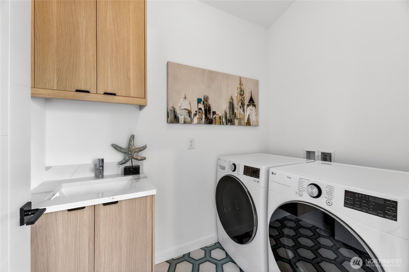 11738 23rd Avenue NE, Seattle, WA 98125