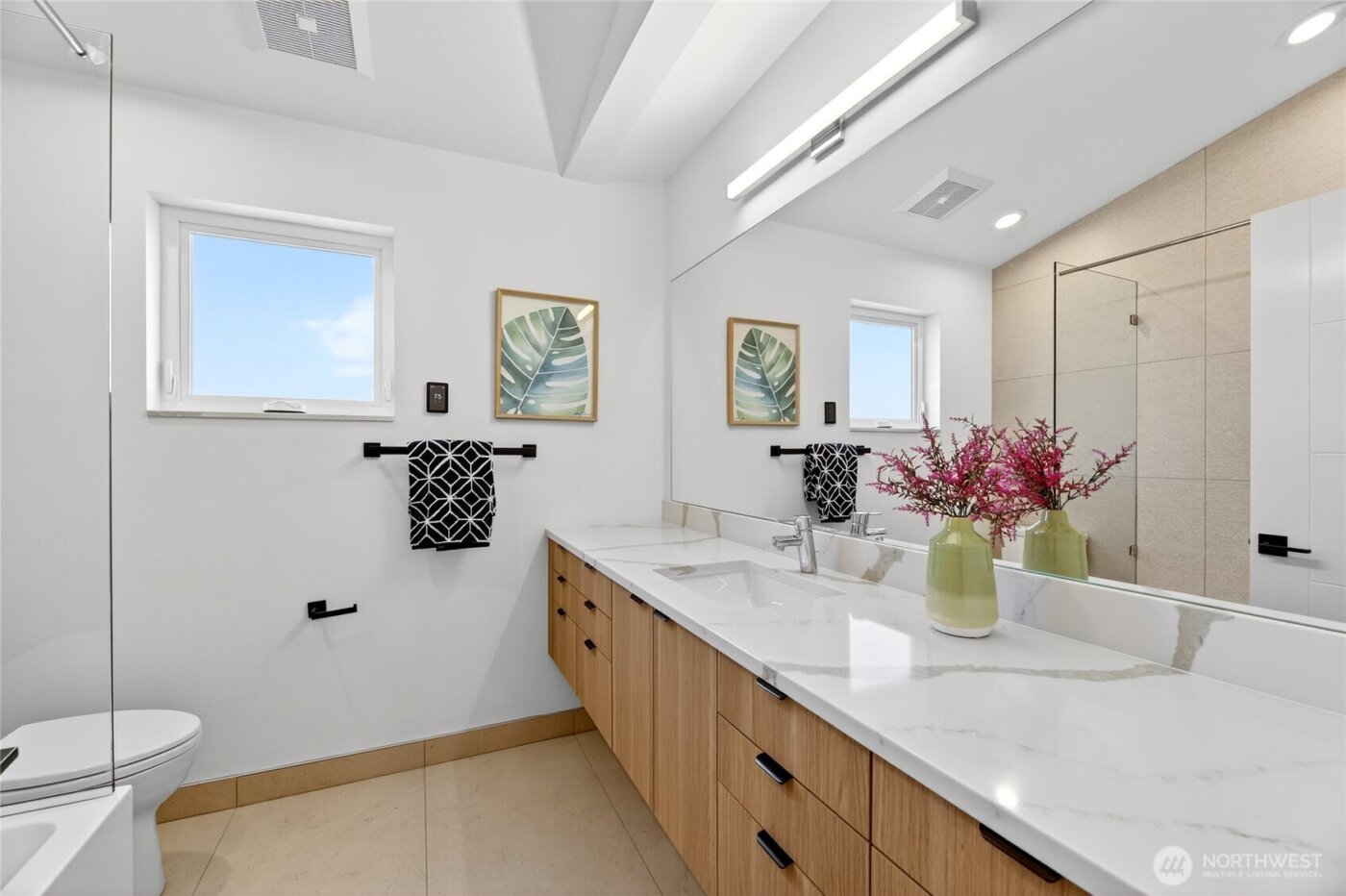 11738 23rd Avenue NE, Seattle, WA 98125