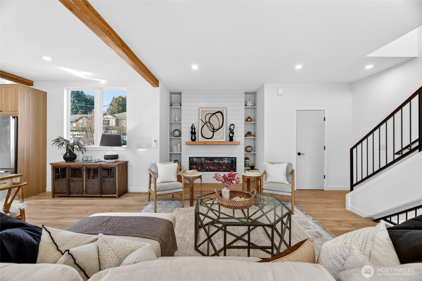 11738 23rd Avenue NE, Seattle, WA 98125