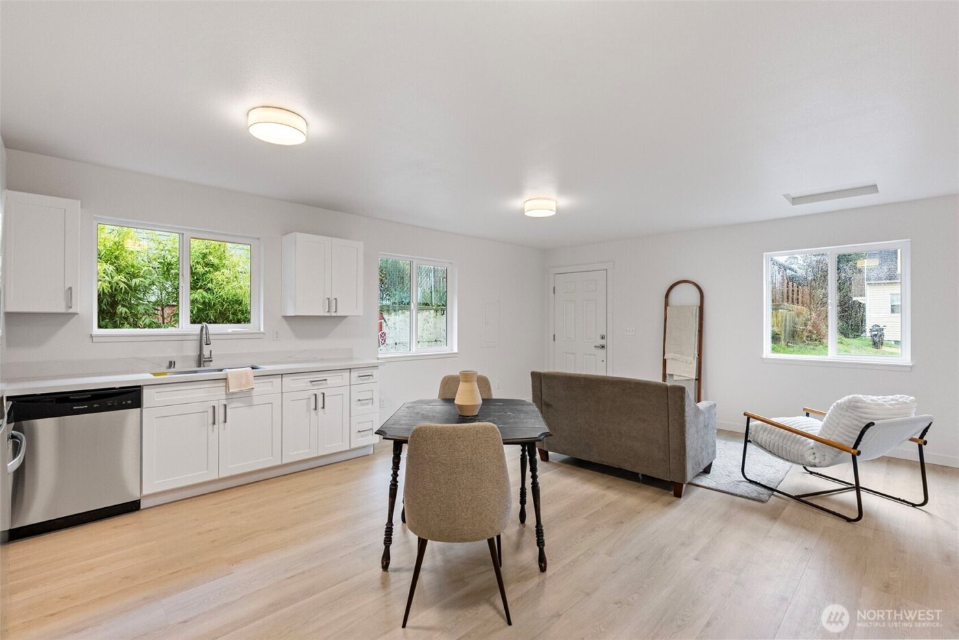 1925 5th Street , Bremerton, WA 98337