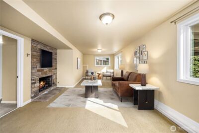 231 105th Avenue SE, Bellevue, WA 98004 - Photo 31