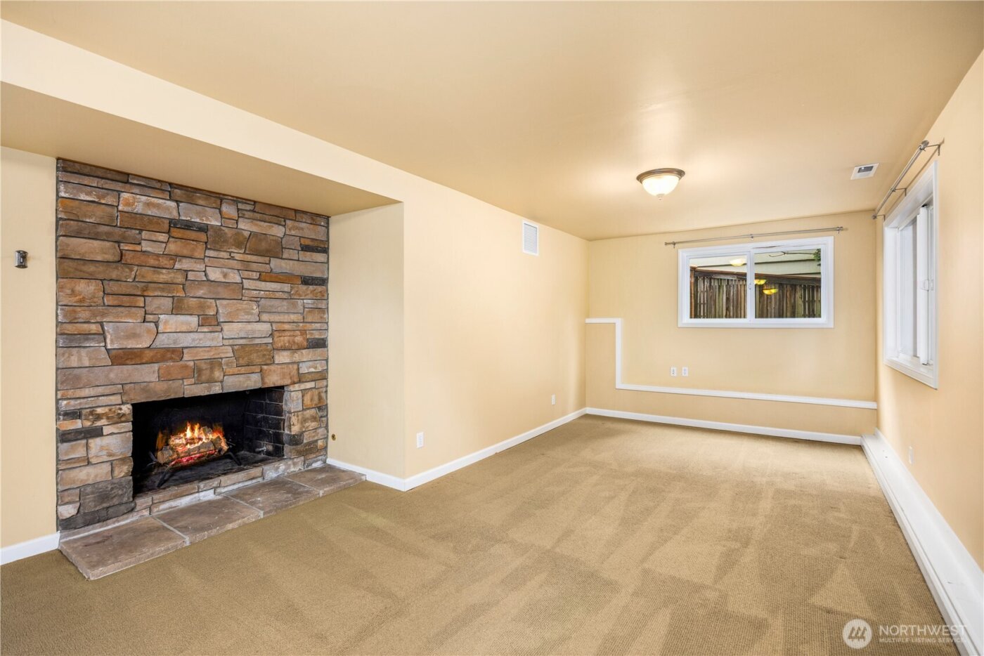 231 105th Avenue SE, Bellevue, WA 98004