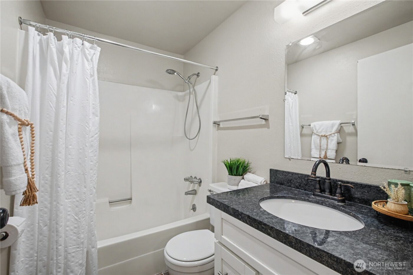 103 S 340th Street #G, Federal Way, WA 98003