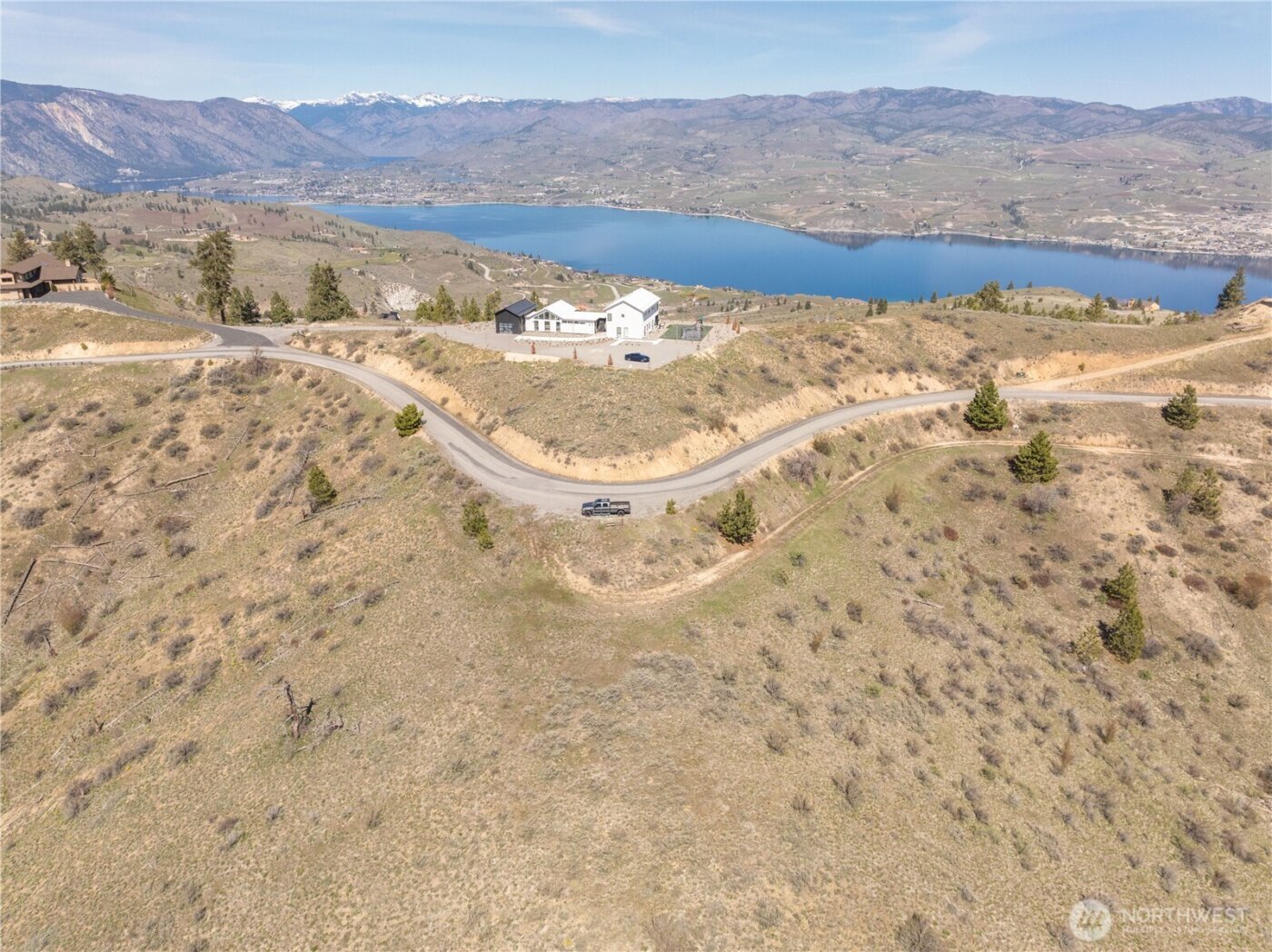 295 Hawks Ridge Road , Chelan, WA 98816
