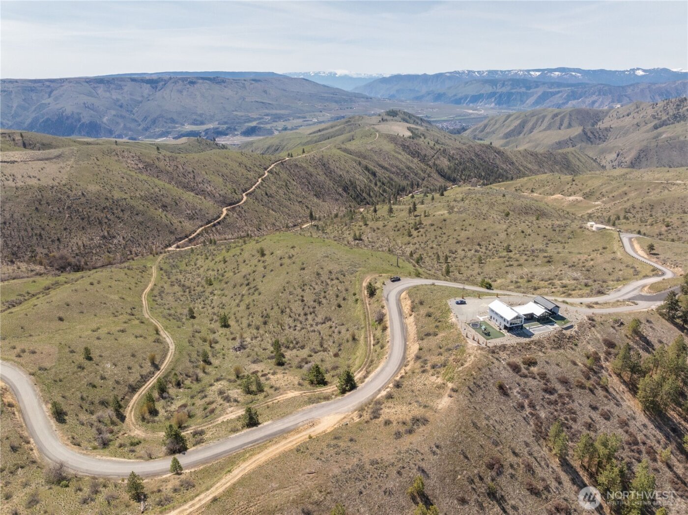 295 Hawks Ridge Road , Chelan, WA 98816