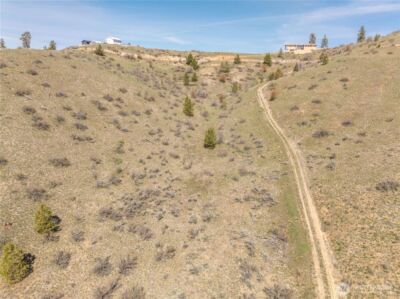 295 Hawks Ridge Road , Chelan, WA 98816 - Photo 22