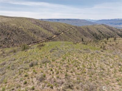 295 Hawks Ridge Road , Chelan, WA 98816 - Photo 27