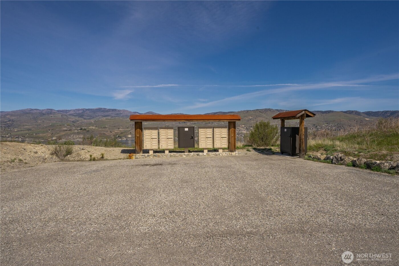 295 Hawks Ridge Road , Chelan, WA 98816