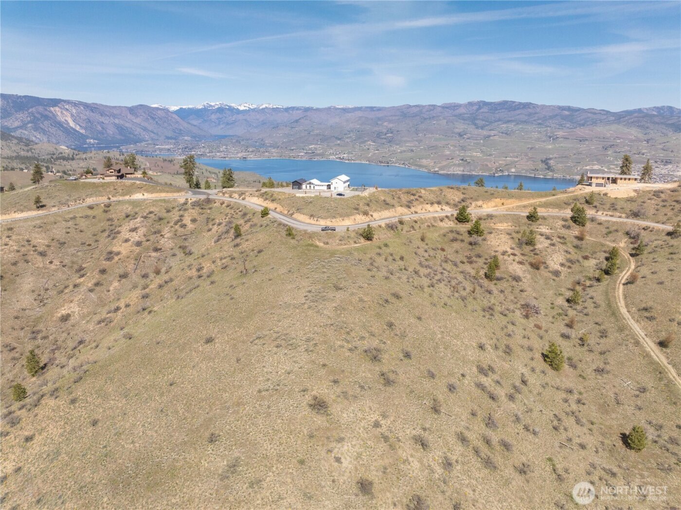 295 Hawks Ridge Road , Chelan, WA 98816