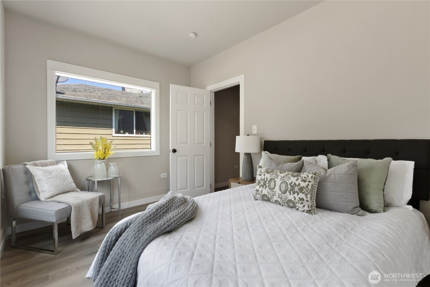 2125 N Highland Street , Tacoma, WA 98406
