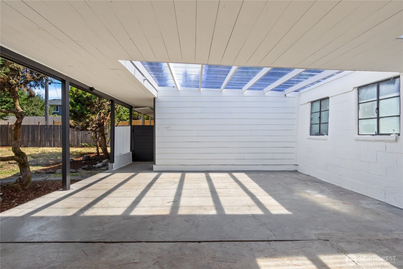 2125 N Highland Street , Tacoma, WA 98406