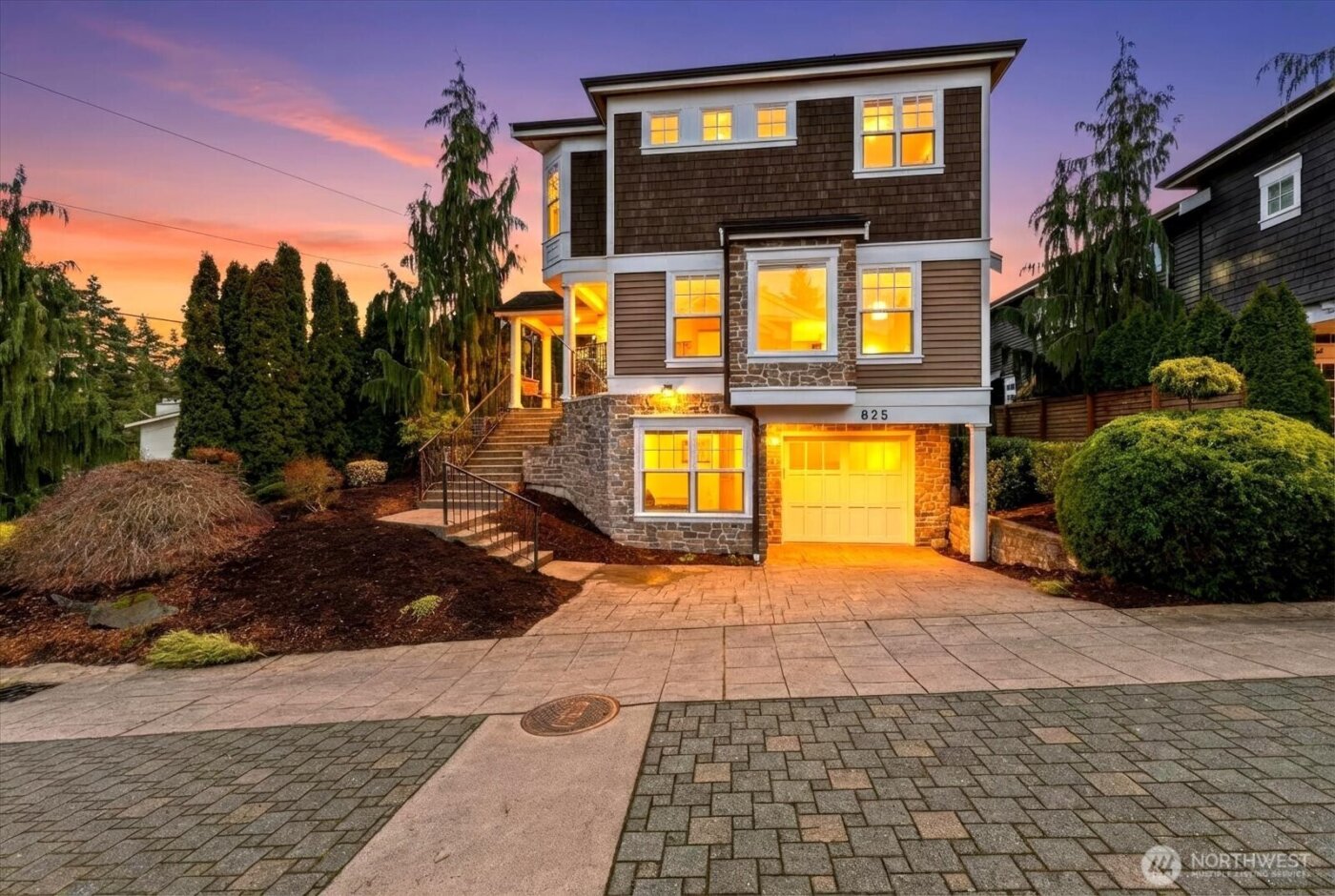 825 Kirkland Way , Kirkland, WA 98033