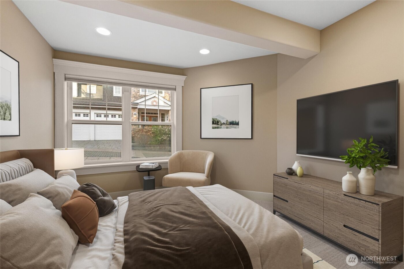 825 Kirkland Way , Kirkland, WA 98033