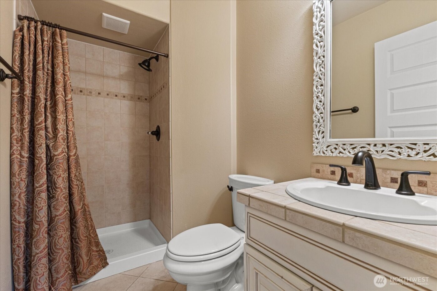 825 Kirkland Way , Kirkland, WA 98033