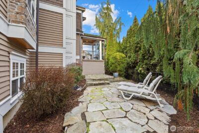 825 Kirkland Way , Kirkland, WA 98033 - Photo 26