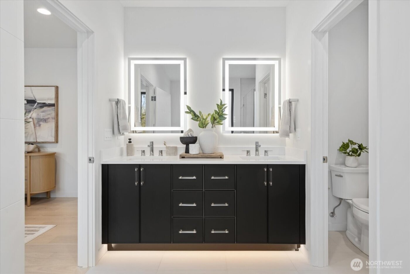 282 118th Avenue SE, Bellevue, WA 98005