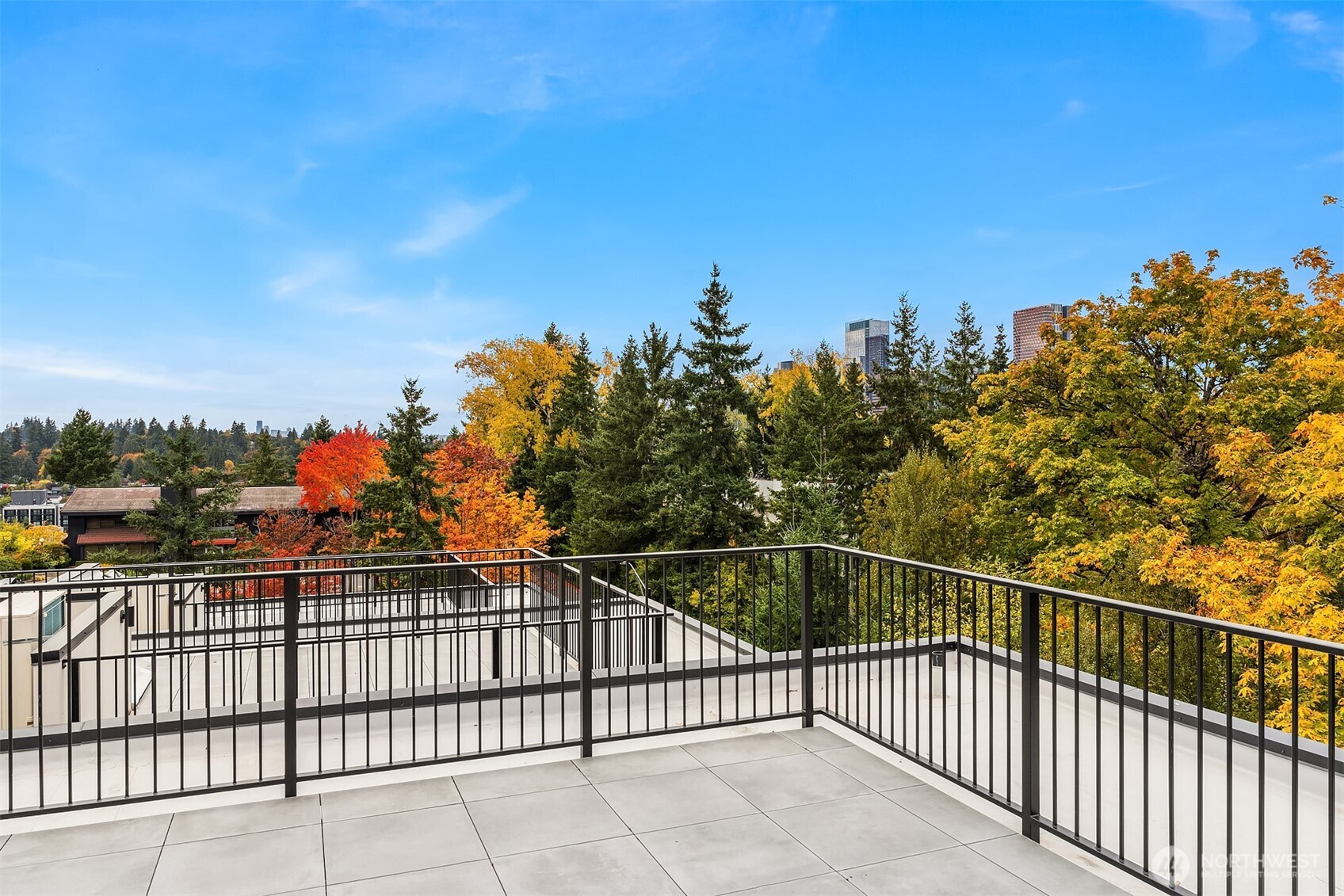 282 118th Avenue SE, Bellevue, WA 98005