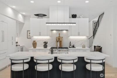 282 118th Avenue SE, Bellevue, WA 98005 - Photo 6