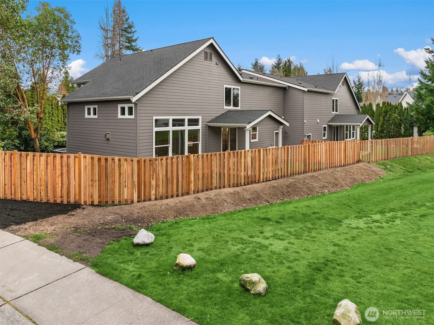 9207 NE 175th Street #B, Bothell, WA 98011