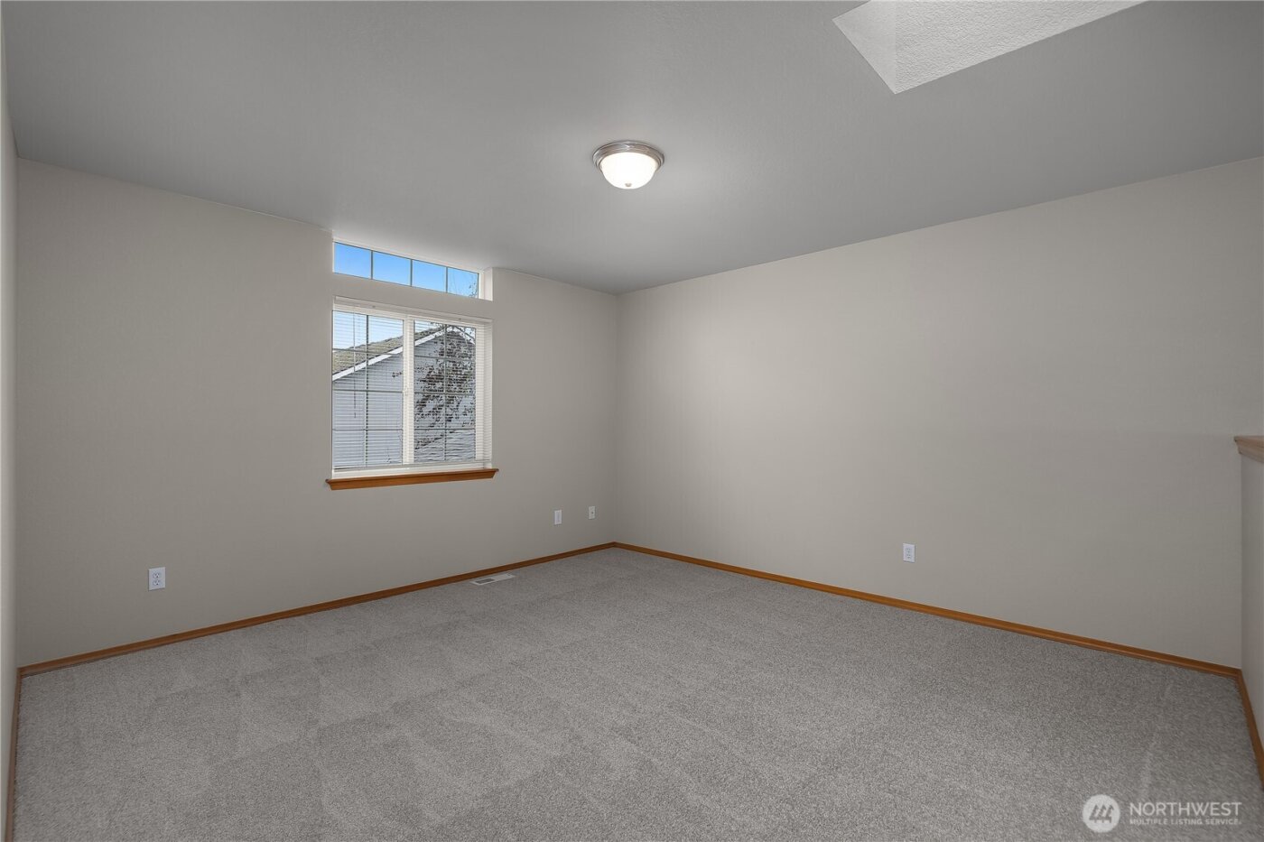 4736 Kapalea Way SE, Lacey, WA 98503