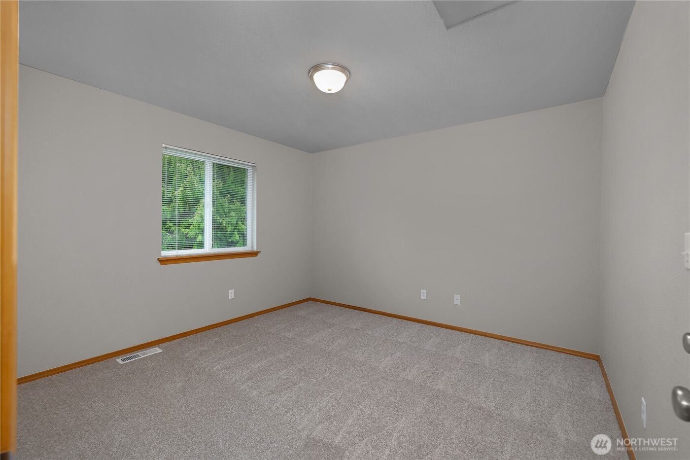 4736 Kapalea Way SE, Lacey, WA 98503