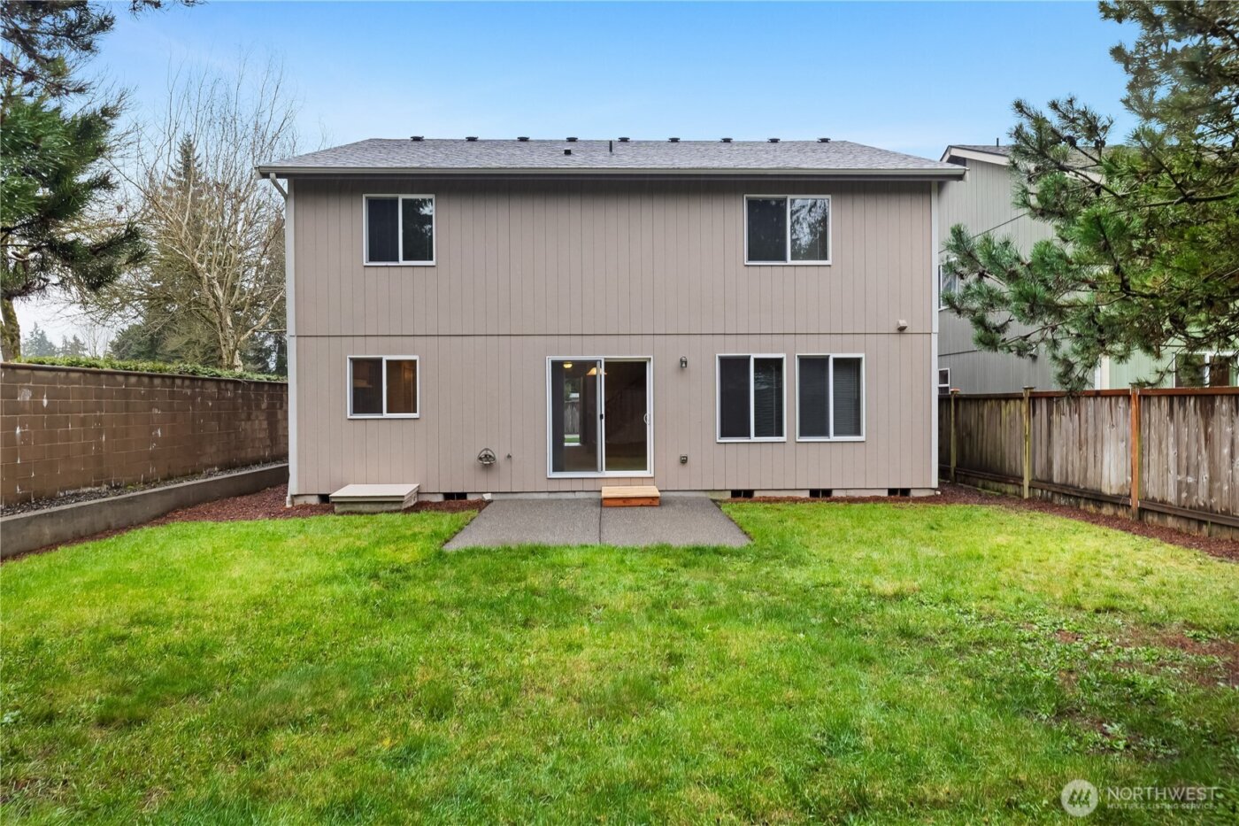 4736 Kapalea Way SE, Lacey, WA 98503