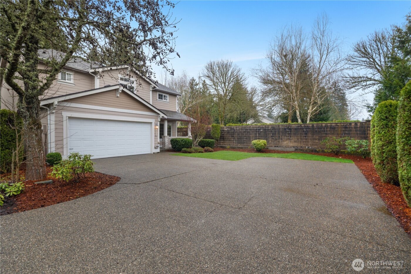 4736 Kapalea Way SE, Lacey, WA 98503