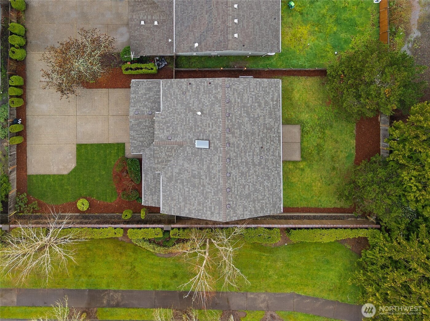 4736 Kapalea Way SE, Lacey, WA 98503