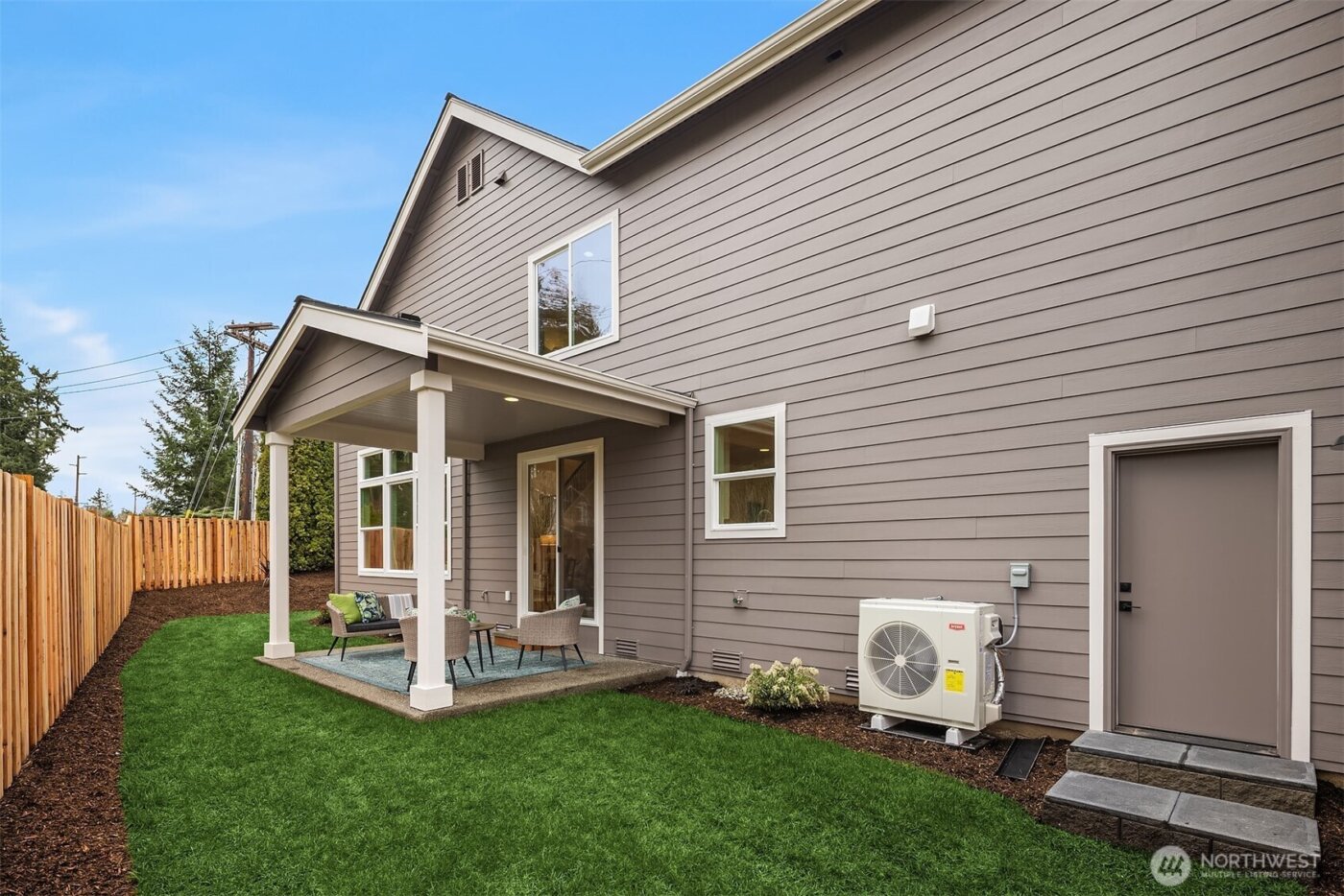 9207 NE 175th Street #A, Bothell, WA 98011