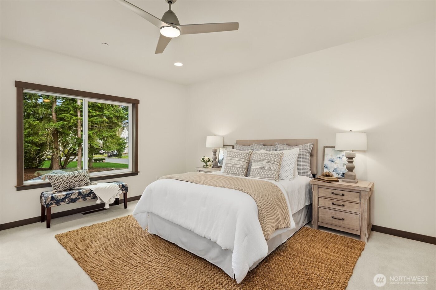 9207 NE 175th Street #A, Bothell, WA 98011