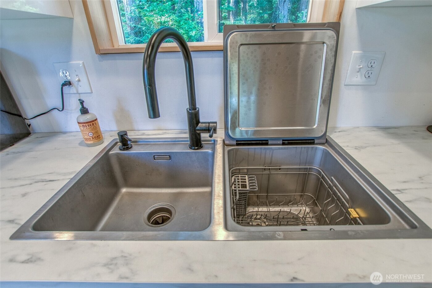 311 Enchanted Forest Road , Orcas Island, WA 98245-8987