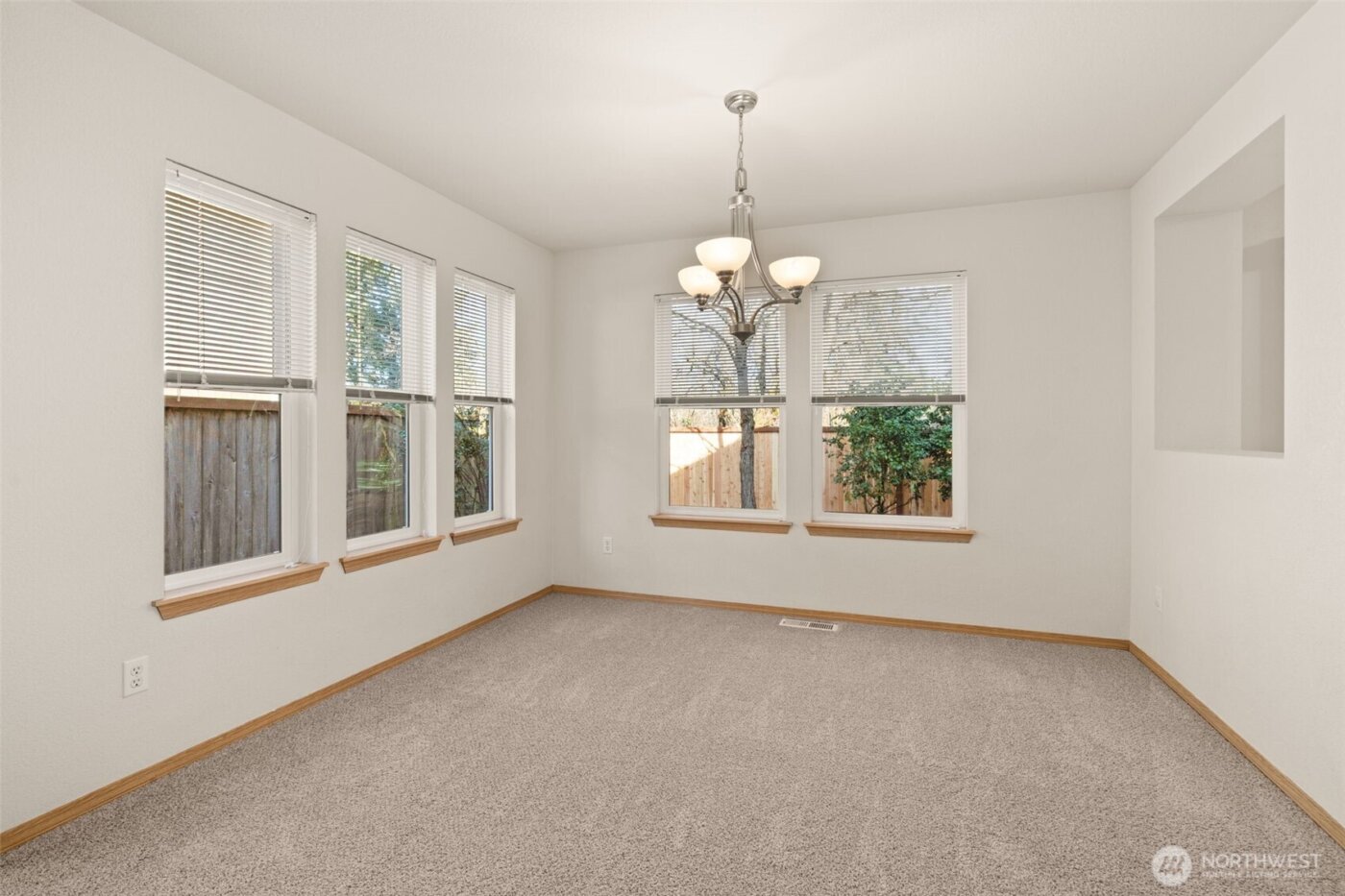 1316 Mills Landing Court SE, Lacey, WA 98503