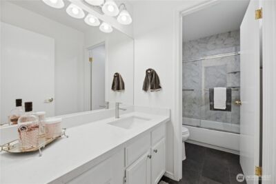 2000 Village Green Drive #16, Mill Creek, WA 98012 - Photo 19