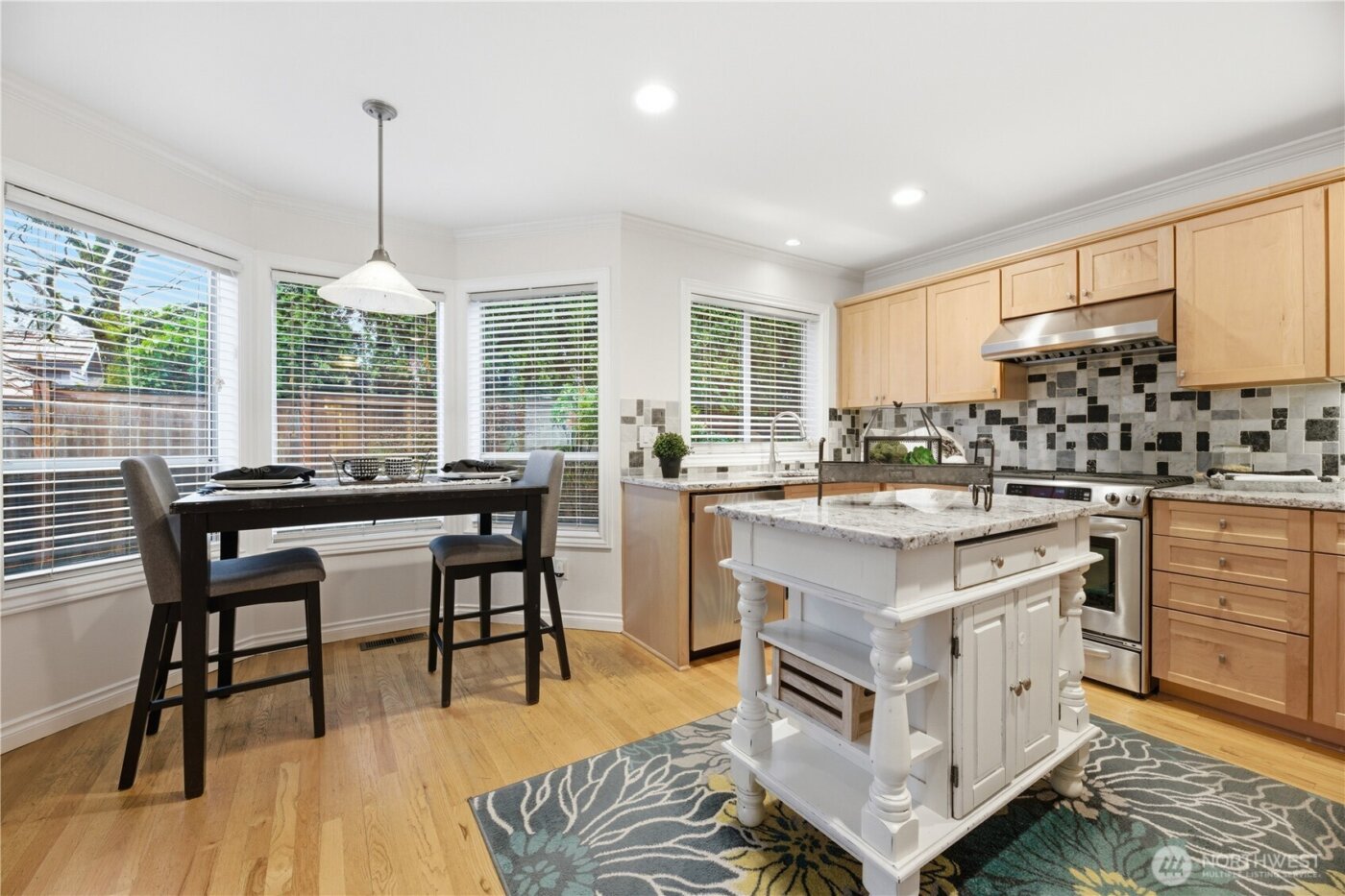 2000 Village Green Drive #16, Mill Creek, WA 98012
