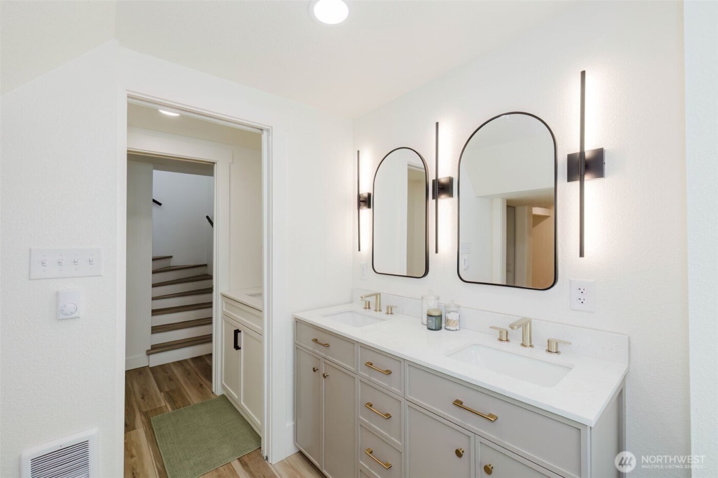 1540 7th Street , Bremerton, WA 98337