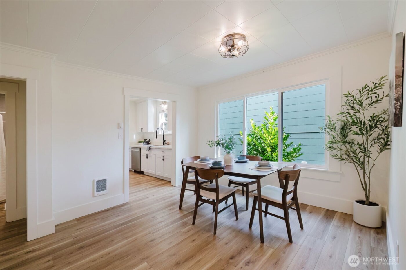 1540 7th Street , Bremerton, WA 98337