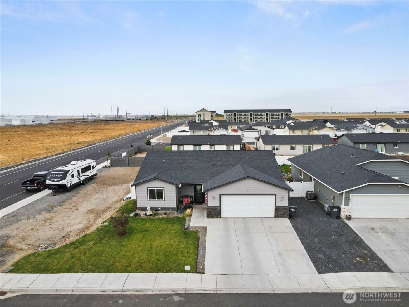 705 E Mt Adams Street , Othello, WA 99344